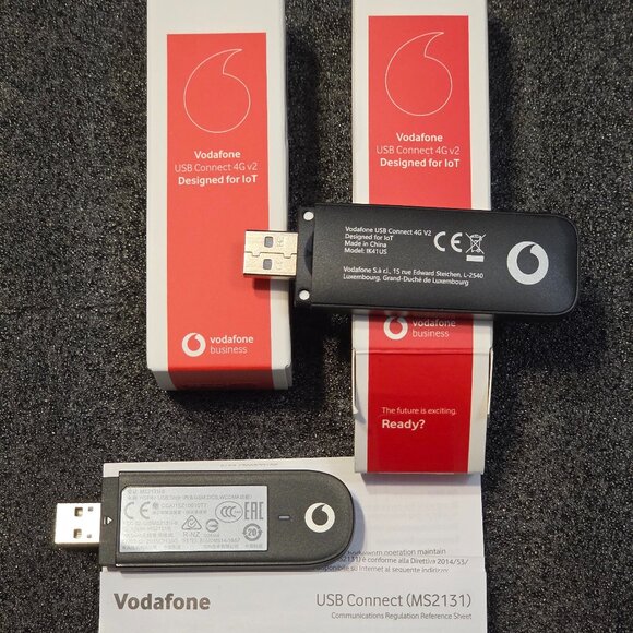 Lot of THREE (3) Vodafone USB Connect Modems - New Sealed / Open Box / Used - Picture 1 of 11